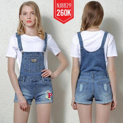 QUẦN YẾM JEAN TÚI TO TRƯỚC NGỰC ĐÍNH LOGO CHỮ P - NY829